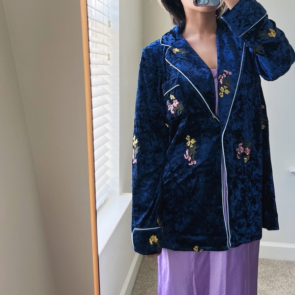 NWT🔖Endless Rose Blue Embroidered Velvet Pajama Jacket Floral Retro Vintage - Picture 5 of 13